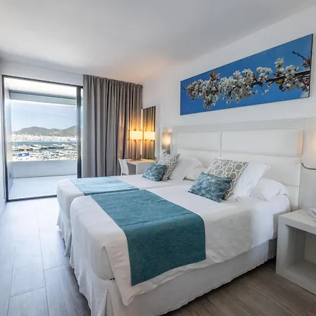Hotel Corso & Ibiza Town